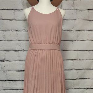 Pink Pleated Casual Dress